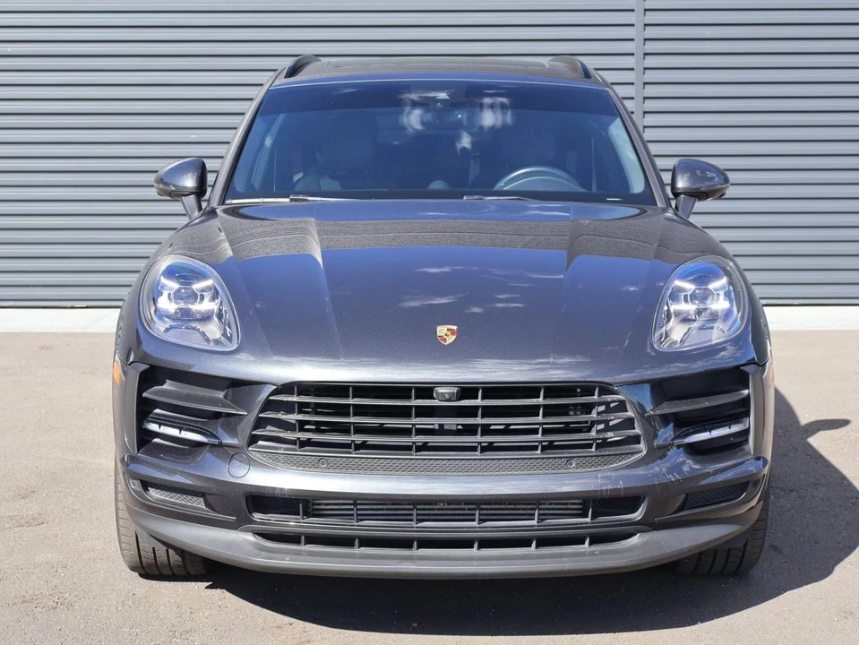2021 Porsche Macan - Image 4 of 5