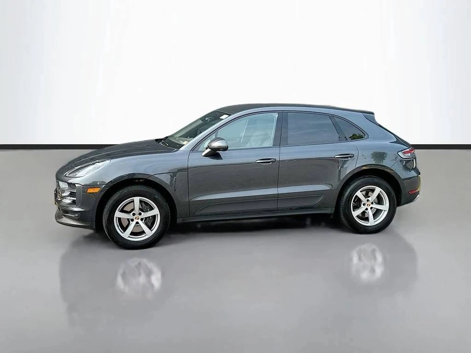 2021 Porsche Macan - Image 2 of 5