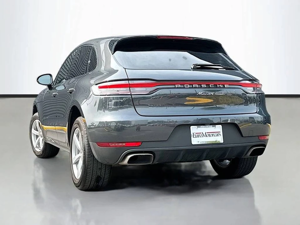 2021 Porsche Macan - Image 3 of 5