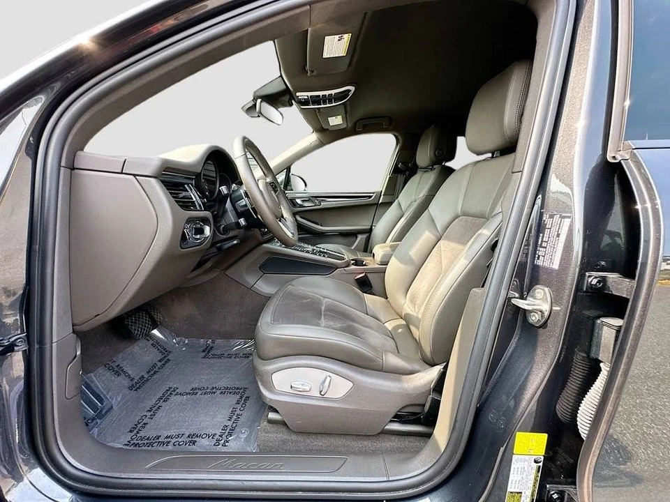 2021 Porsche Macan - Image 5 of 5