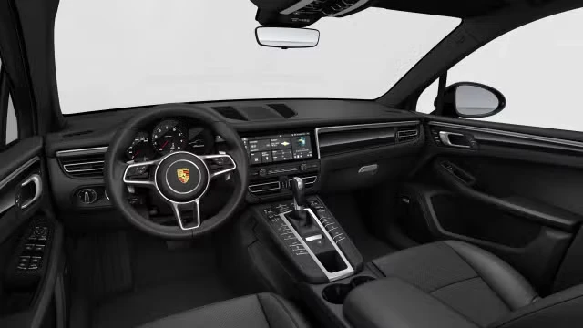 2021 Porsche Macan - Image 26 of 30