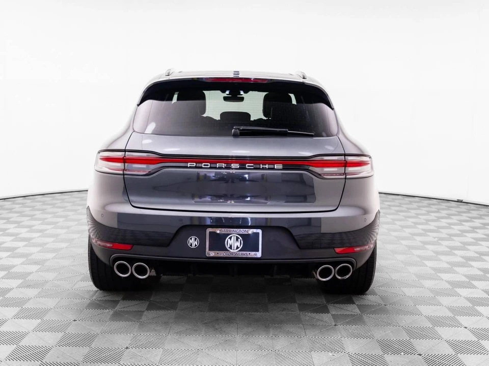 2021 Porsche Macan - Image 4 of 5