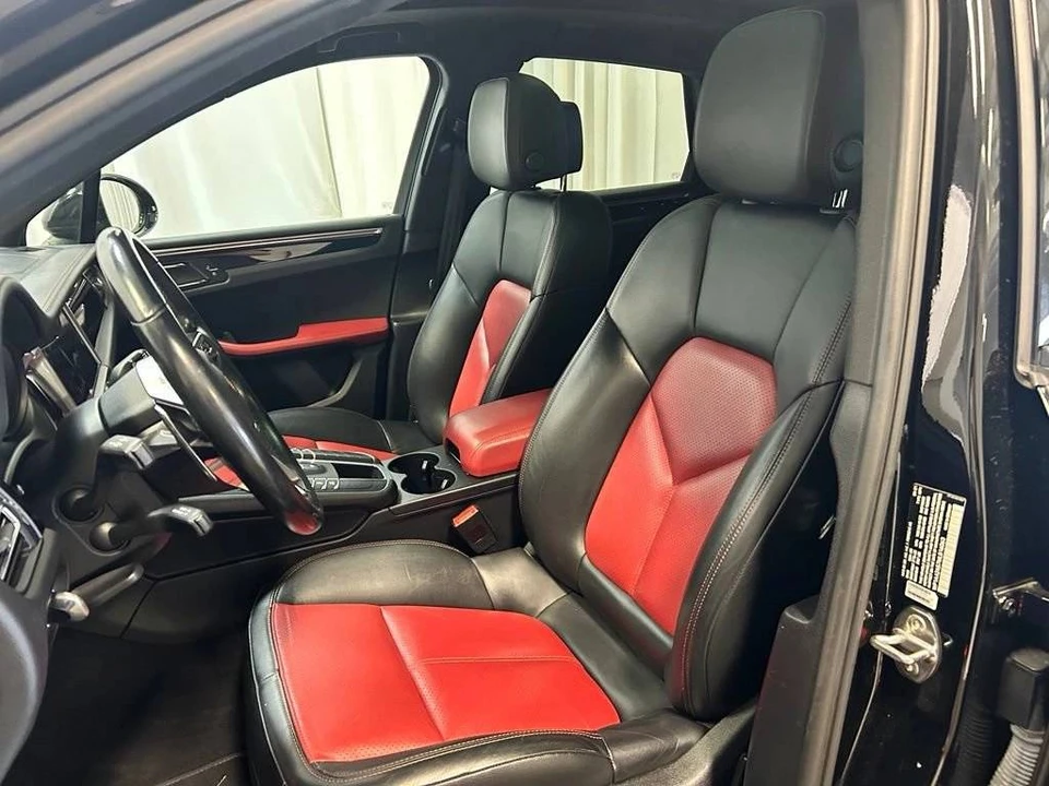 2021 Porsche Macan - Image 5 of 5