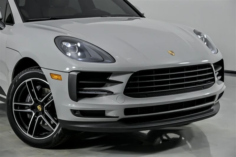 2021 Porsche Macan - Image 3 of 21