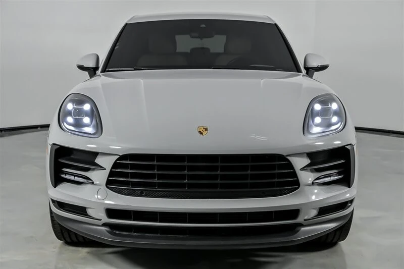 2021 Porsche Macan - Image 5 of 21