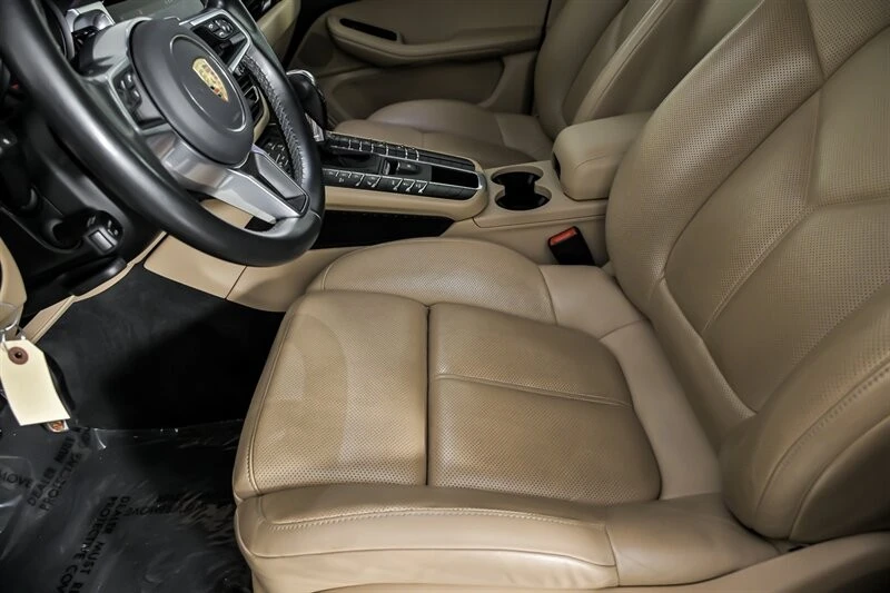 2021 Porsche Macan - Image 21 of 21