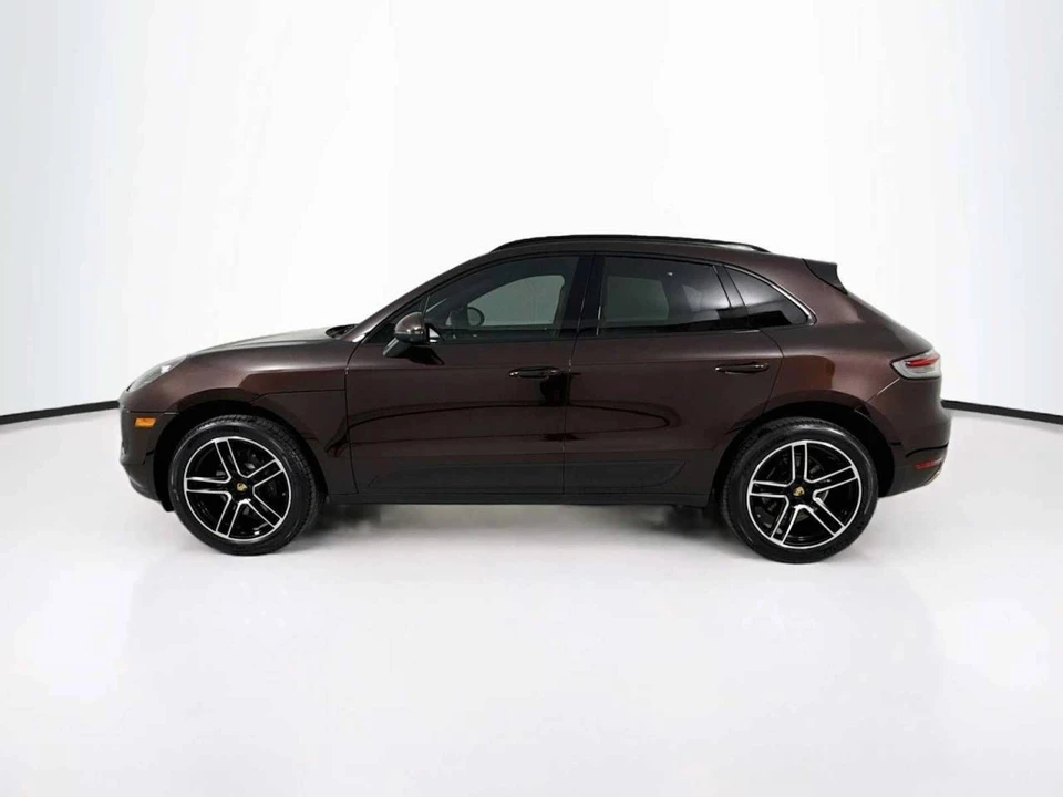 2021 Porsche Macan - Image 2 of 5