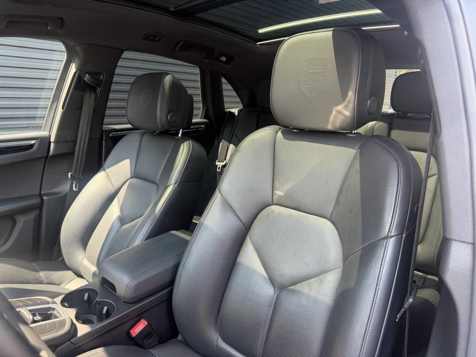 2021 Porsche Macan - Image 5 of 5