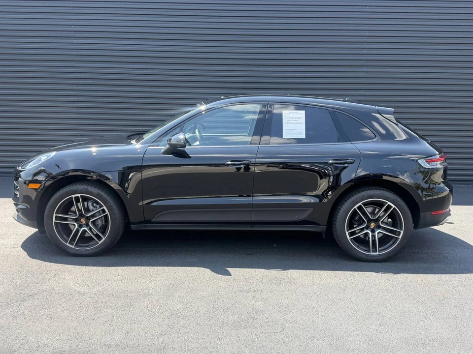 2021 Porsche Macan - Image 2 of 5