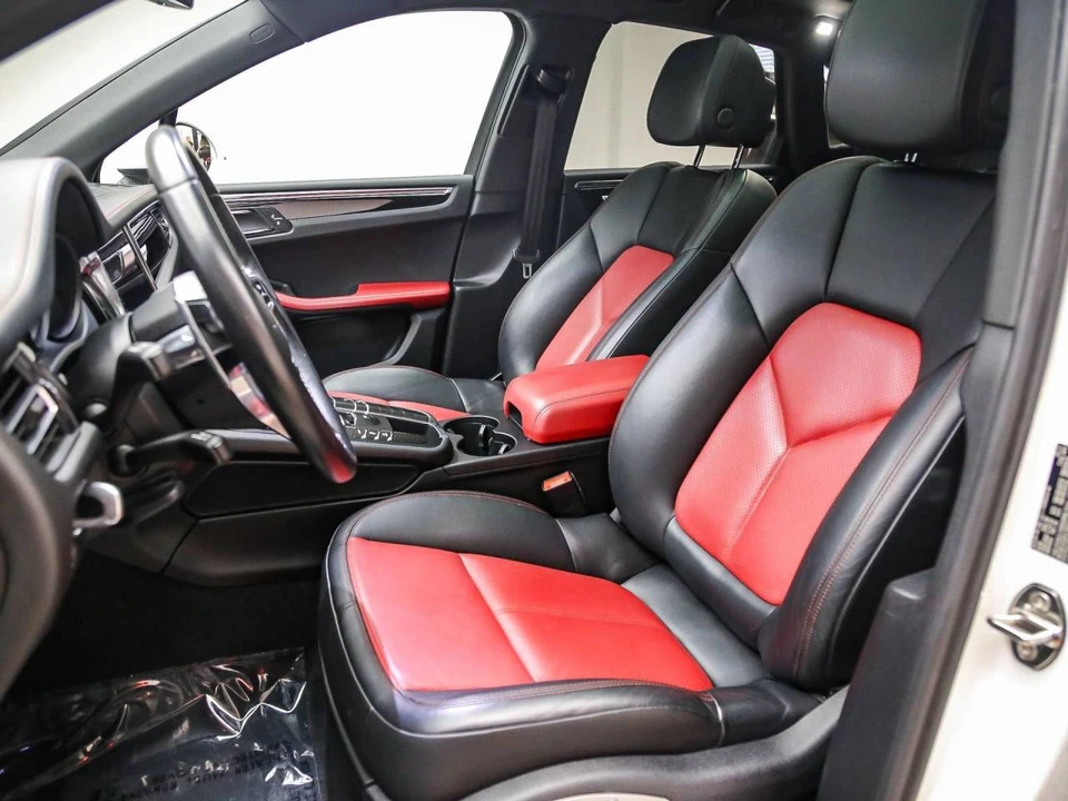 2021 Porsche Macan - Image 5 of 5