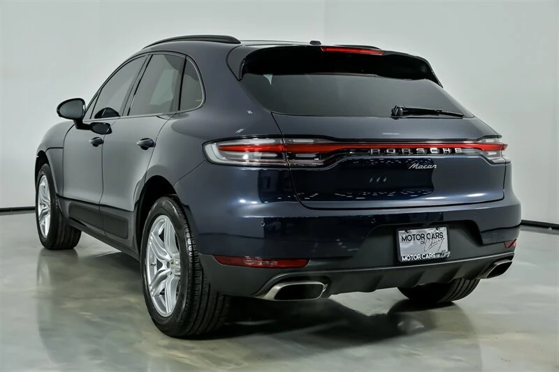 2021 Porsche Macan - Image 10 of 12