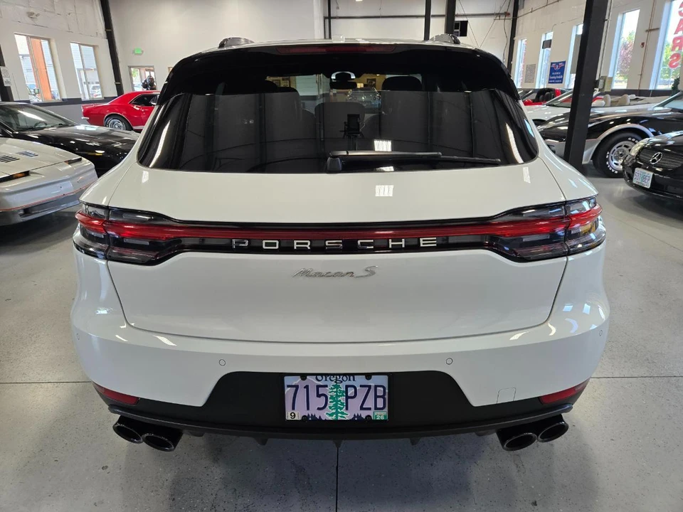 2021 Porsche Macan - Image 5 of 17