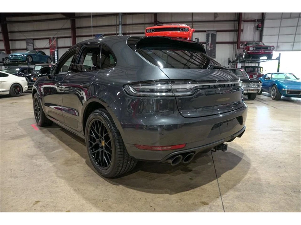 2021 Porsche Macan - Image 6 of 31