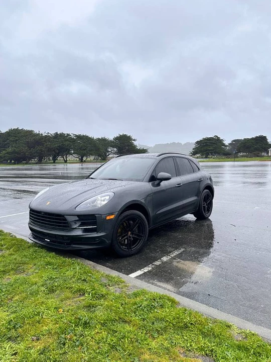 2021 Porsche Macan - Image 17 of 17