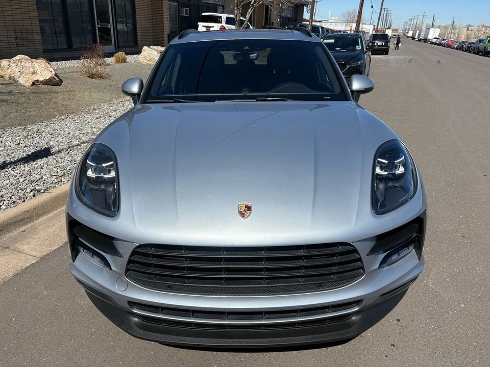 2021 Porsche Macan - Image 7 of 31