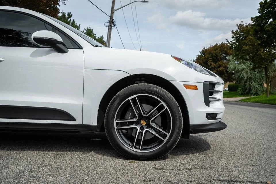 2021 Porsche Macan - Image 3 of 19