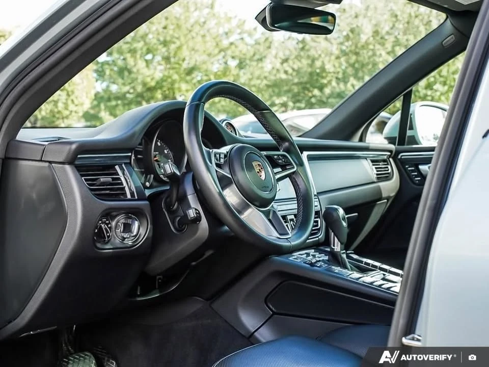 2021 Porsche Macan - Image 8 of 19