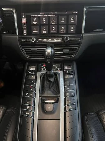 2021 Porsche Macan - Image 7 of 8