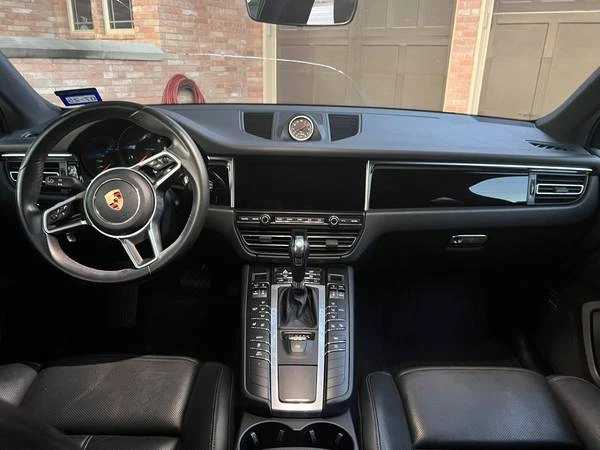 2021 Porsche Macan - Image 3 of 8