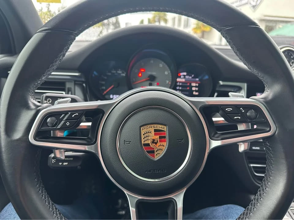 2021 Porsche Macan S - Image 7 of 9