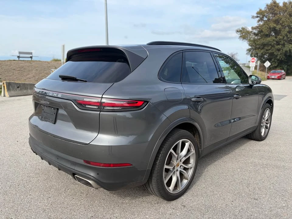 2021 Porsche 9Y0/9Y3 Cayenne - Image 2 of 19