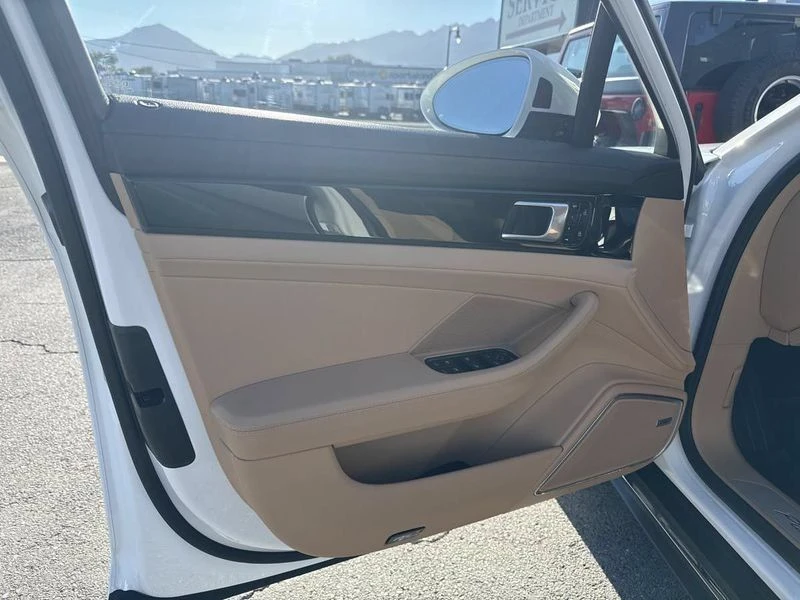 2021 Porsche 971 Panamera - Image 10 of 20