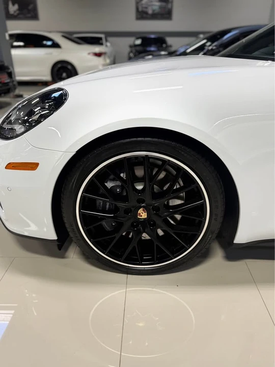 2021 Porsche 971 Panamera - Image 8 of 8