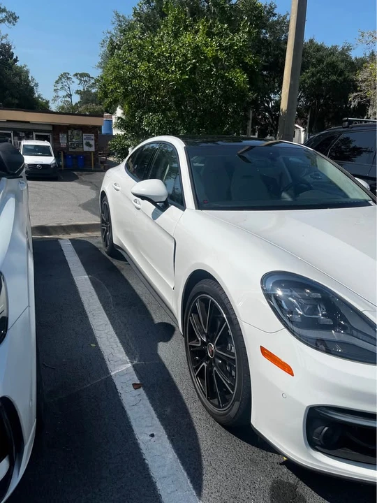 2021 Porsche 971 Panamera - Image 3 of 4