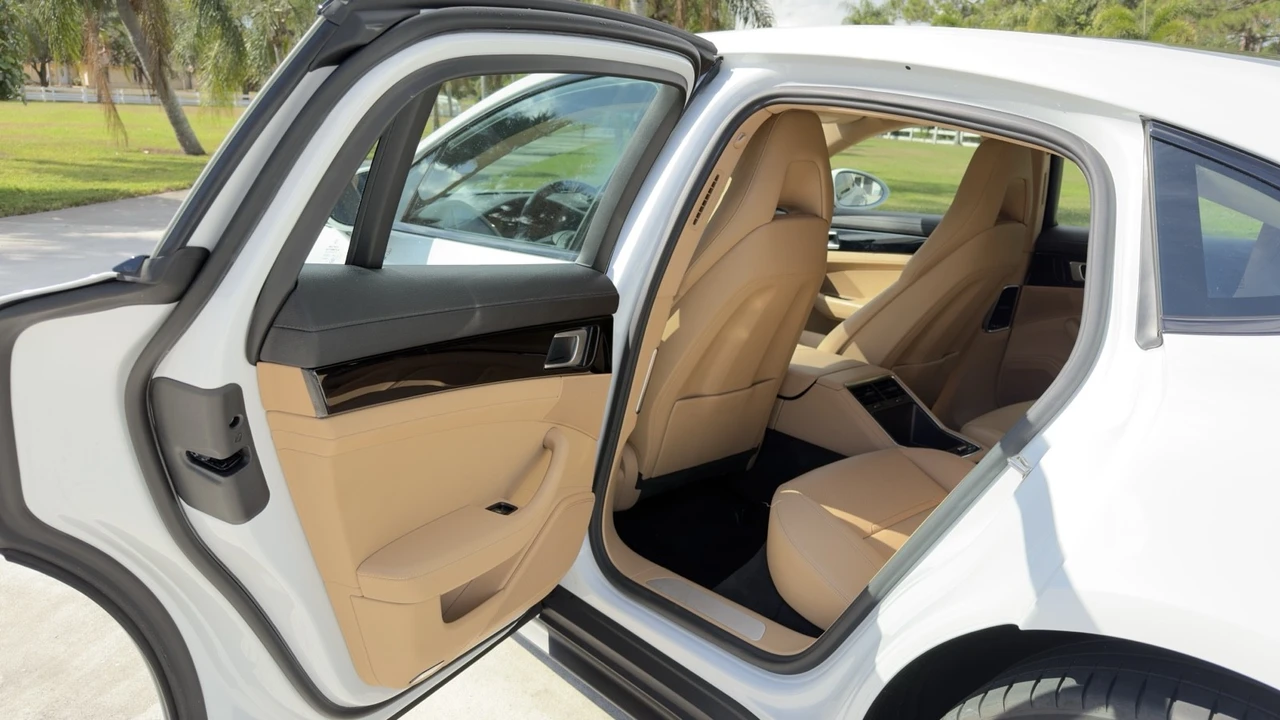 2021 Porsche 971 Panamera - Image 11 of 21