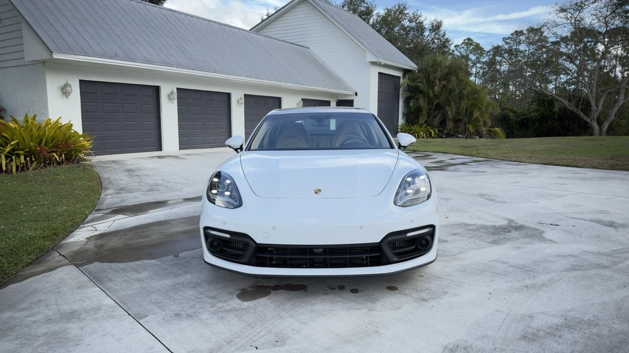 2021 Porsche 971 Panamera - Image 2 of 21