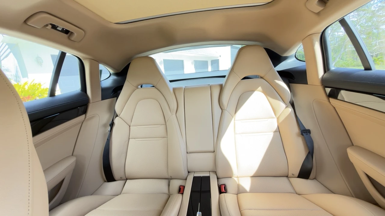 2021 Porsche 971 Panamera - Image 18 of 21