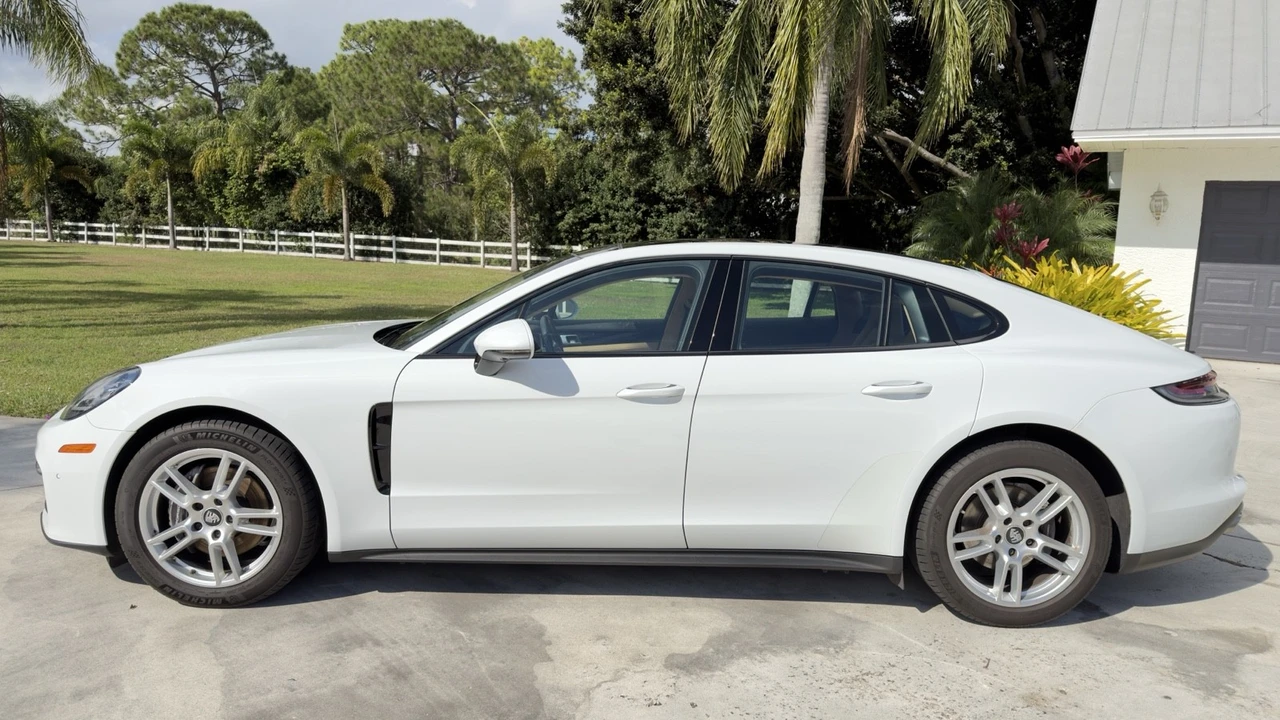 2021 Porsche 971 Panamera - Image 6 of 21