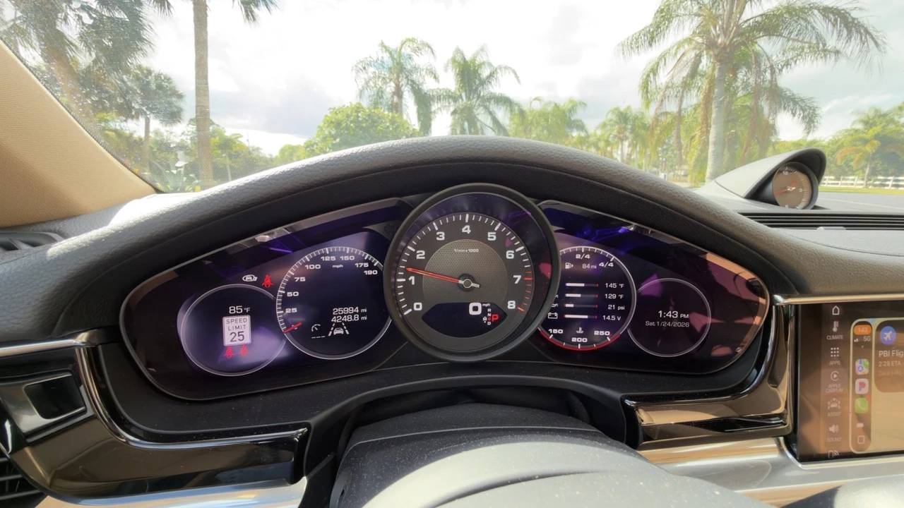 2021 Porsche 971 Panamera - Image 16 of 21