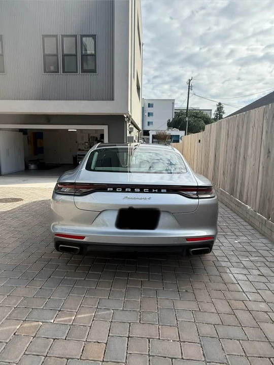 2021 Porsche 976 Panamera - Image 2 of 7