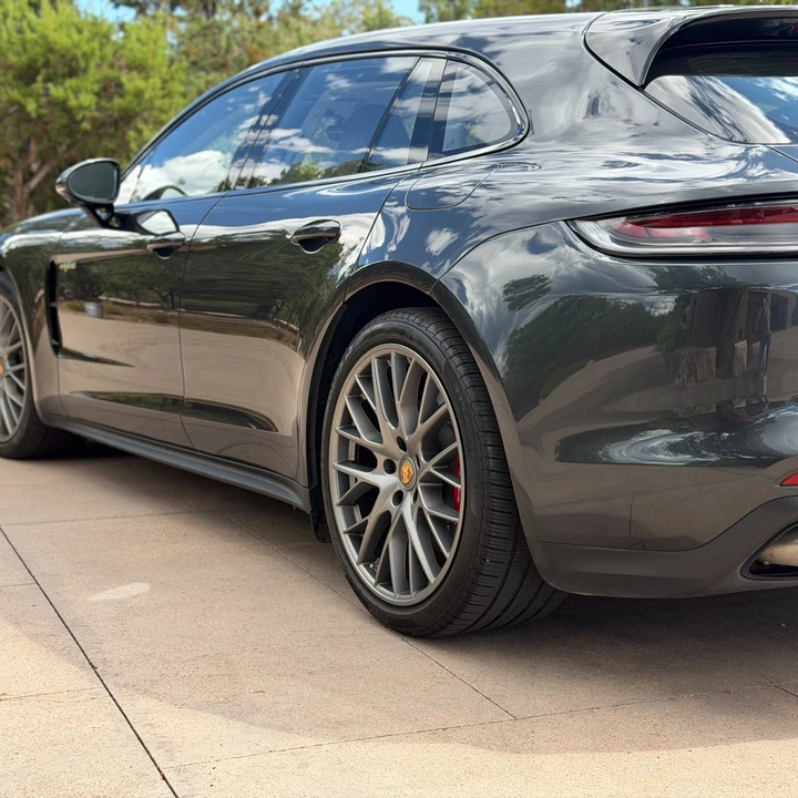 2021 Porsche 971 Panamera Sport Turismo - Image 5 of 16