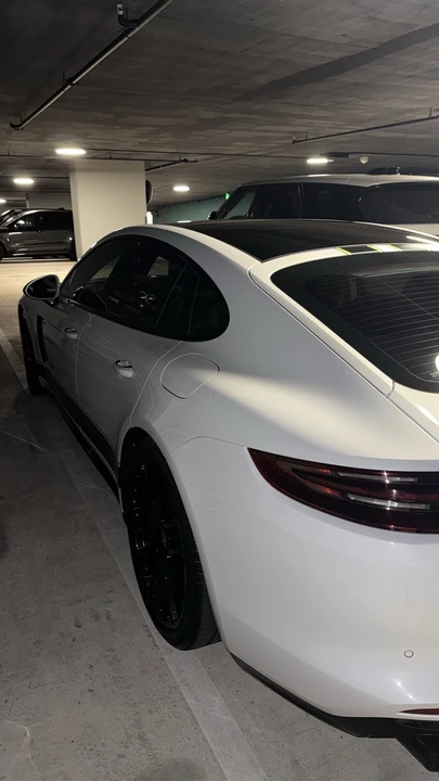 2021 Porsche 971 Panamera 4S - Image 9 of 15