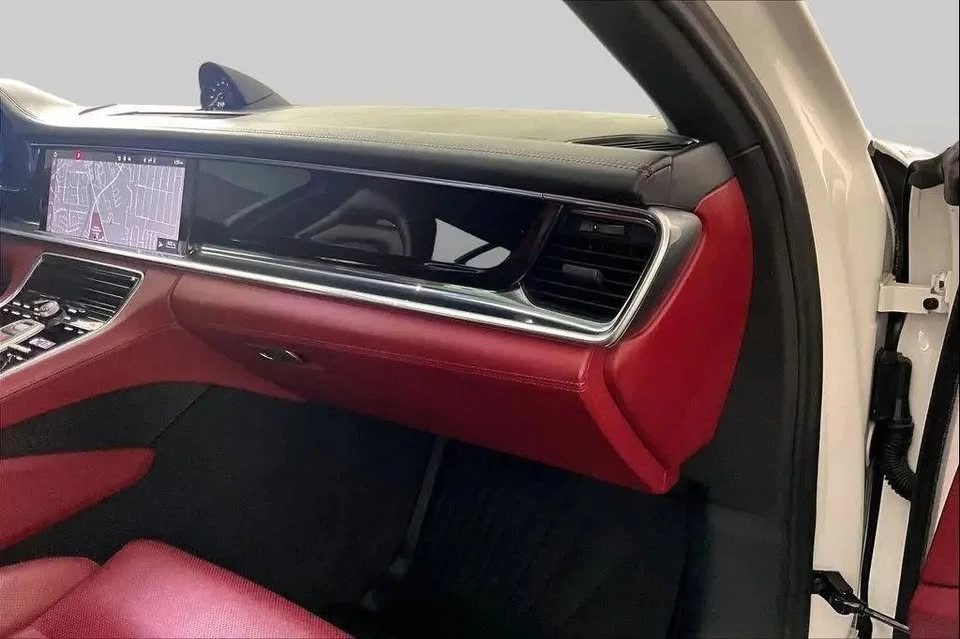 2021 Porsche 971 Panamera S - Image 16 of 18
