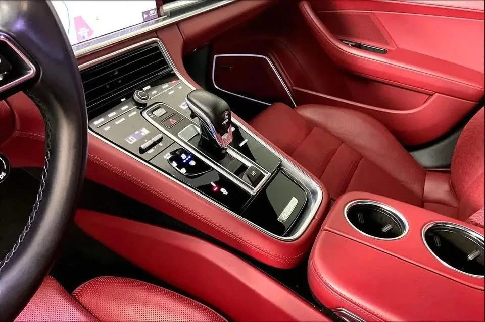 2021 Porsche 971 Panamera S - Image 14 of 18
