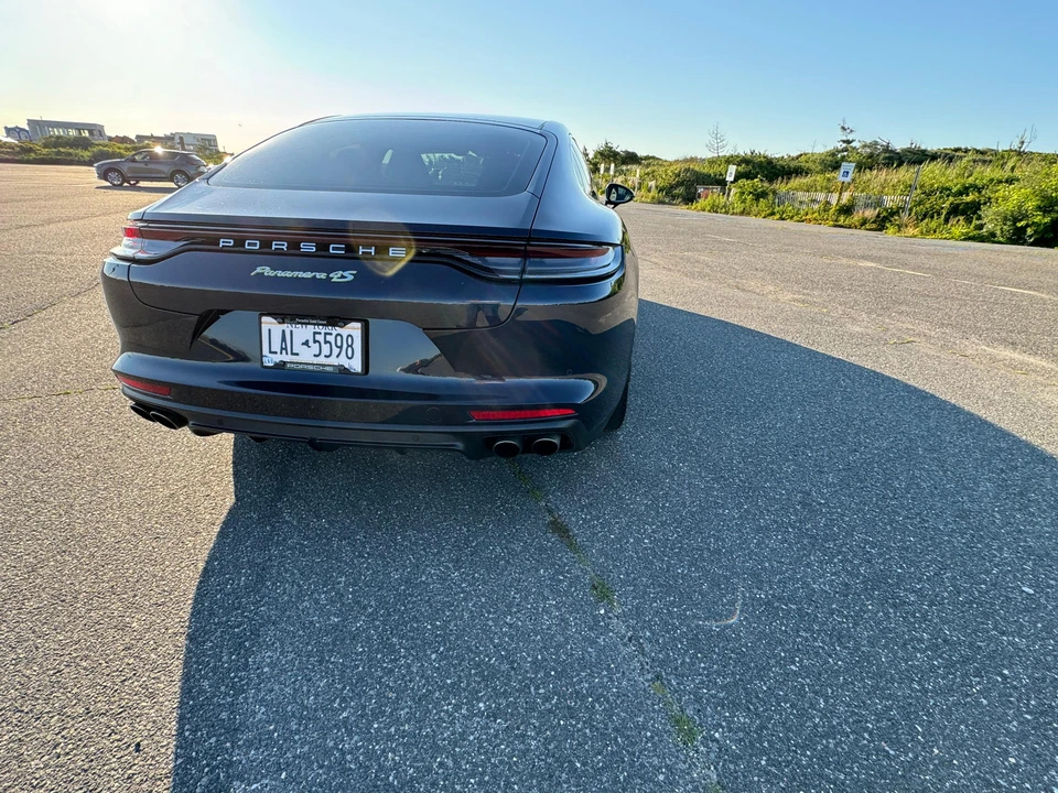 2021 Porsche 971 Panamera S - Image 22 of 31