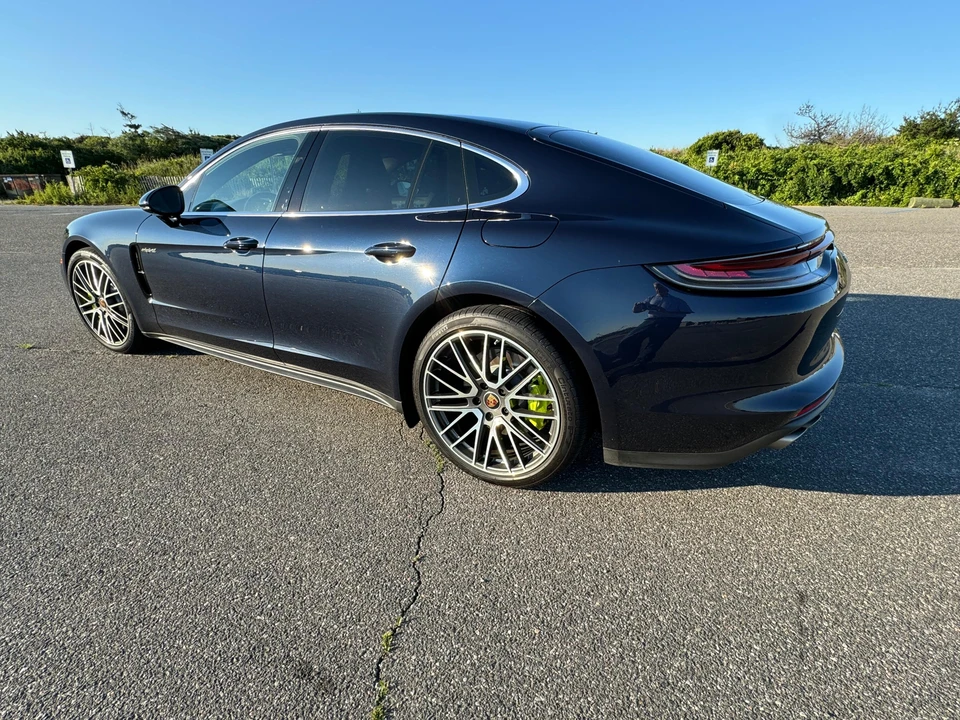 2021 Porsche 971 Panamera S - Image 16 of 31