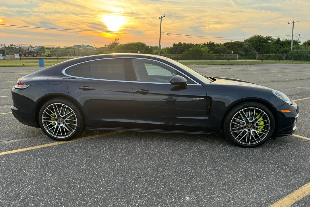 2021 Porsche 971 Panamera S - Image 3 of 31