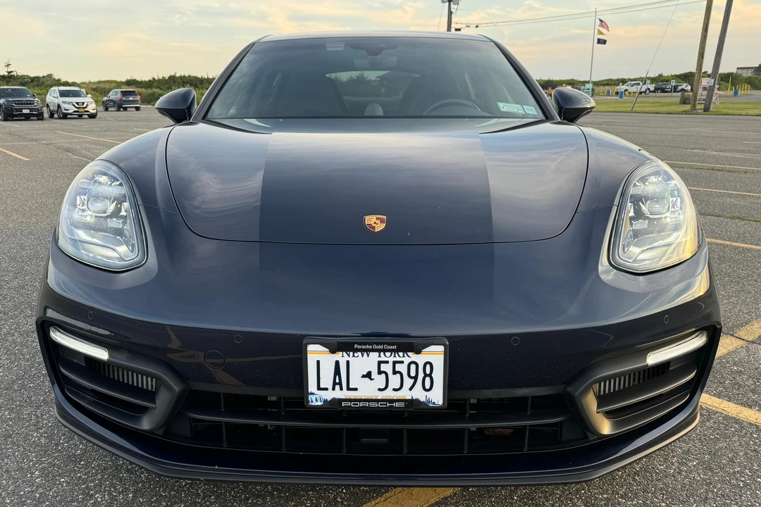 2021 Porsche 971 Panamera S - Image 2 of 31