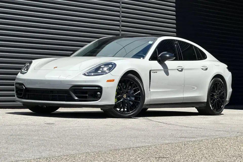 2021 Porsche 971 Panamera 4S - Image 10 of 12