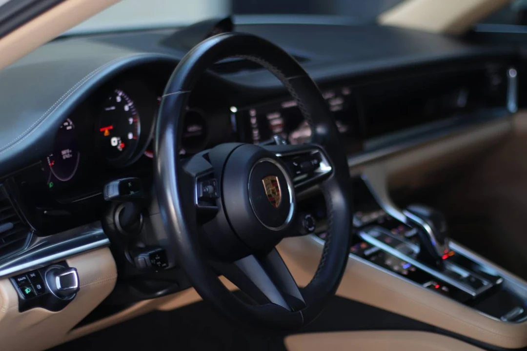 2021 Porsche 971 Panamera 4S - Image 10 of 17