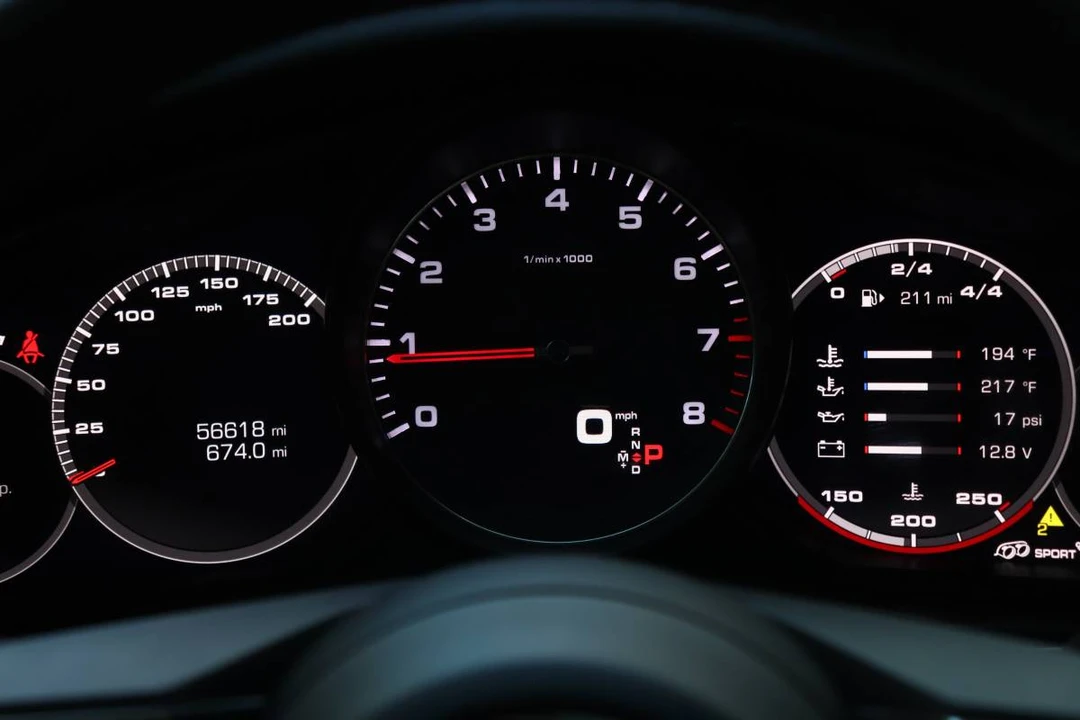 2021 Porsche 971 Panamera 4S - Image 16 of 17