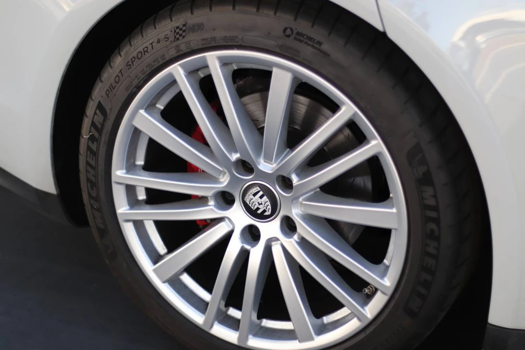 2021 Porsche 971 Panamera 4S - Image 11 of 17
