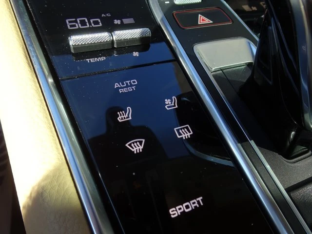 2021 Porsche 971 Panamera 4S - Image 19 of 20