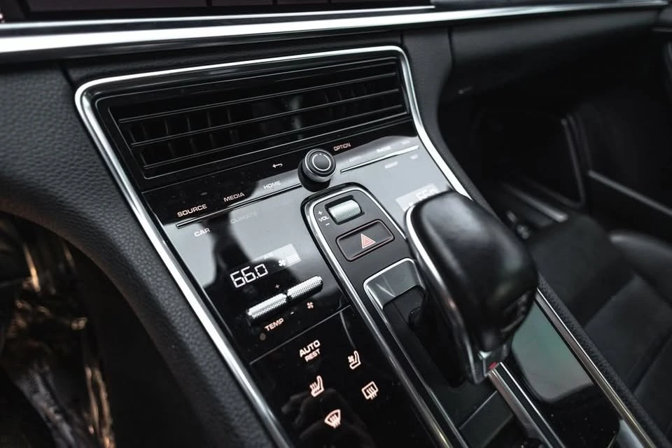 2021 Porsche 971 Panamera 4S - Image 16 of 20