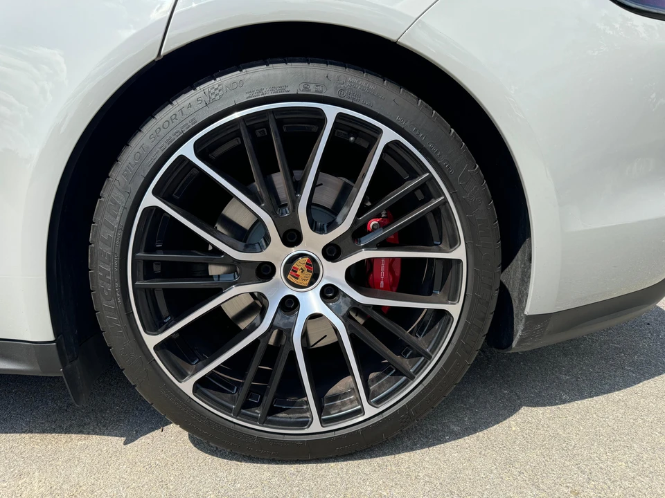 2021 Porsche 971 Panamera S - Image 29 of 31