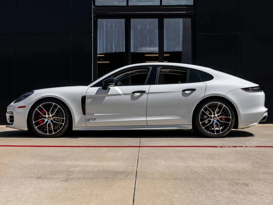 2021 Porsche 971 Panamera GTS - Image 2 of 5